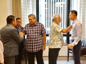 Video: Xanana Gusmao Jenguk Ani Yudhoyono