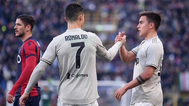 Paulo Dybala dirumorkan meninggalkan Juventus karena keberadaan Cristiano Ronaldo. (