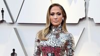 Kilauan Jennifer Lopez di Oscar 2019