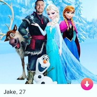 Jake mengedit fotonya ke dalam poster Frozen. Foto: Dok. Niftyshadesofjake