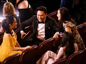 Kemeriahan Oscar 2019, Anggita Sari Tak Diakui sebagai Istri
