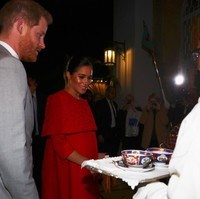 Dijelaskan Duta Besar Inggris untuk Maroko Thomas Reilly, kunjungan kali ini dalam rangka mempererat hubungan diplomasi antara Inggris dan Maroko. Fokusnya adalah kegiatan untuk membuka akses pendidikan, terutama bagi perempuan muda di daerah terpencil, kata Thomas. (Foto: Getty Images)