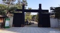 Shukkeien Garden dibangun oleh seorang Daimyo bernama Asano Nagaakira pada zaman Edo. Daimyo adalah kepala daerah pada zaman feodal Jepang. (Bonauli/detikTravel)