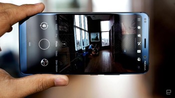 Kelima kamera punya ukuran 12 MP dengan focal lenght 28 mm. Foto: Chris Velazco/Engadget