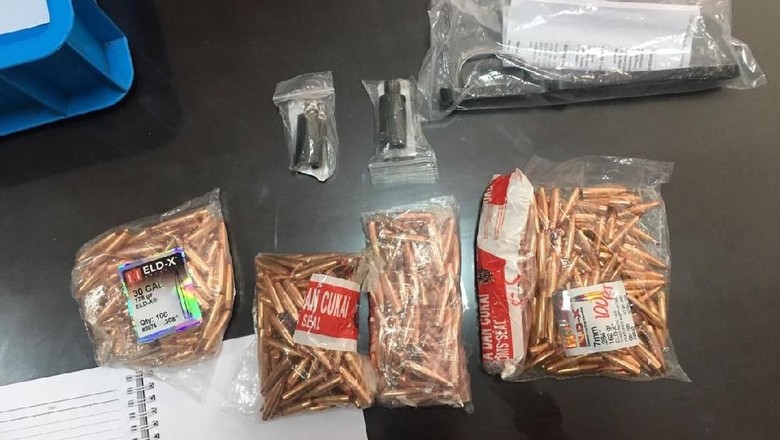 Polisi Tak Tahan Penumpang Pesawat Bawa 400 Proyektil, Kenapa? Polisi Tak Tahan Penumpang Pesawat Bawa 400 Proyektil, Kenapa?