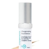 Brand makeup Oxygenetix yang populer dengan produk foundation memberikan goodie bag pada para nominator Oscars 2019 berupa suplai foundation selama satu tahun. Foundation dari Oxygenetix ini dikenal sebagai produk kecantikan inovatif karena untuk pertamakalinya ada sebuah foundation bisa digunakan setelah melakukan perawatan kecantikan seperti laser hingga bedah plastik. Produk ini pun sudah digunakan sederet dokter bedah plastik ternama pada pasien mereka. Harga foundation dari Oxygenetix ini US$ 66 atau sekitar Rp 900 ribuan. Foto: Istimewa