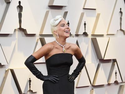 Baru Putus, Lady Gaga tetap Ceria di Oscar 2019
