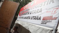 Logistik diambil di Gudang Logistik Pemilu Jakarta Utara di kawasan Penjaringan.