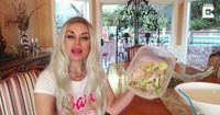 Tiap Hari Wanita Ini Makan Kumbang Hidup untuk Cegah Kanker