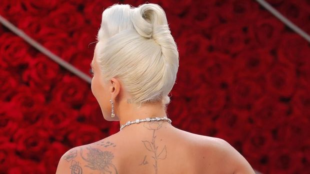 Silau Berlian Rp 420 M Lady Gaga di Panggung Oscar 2019 
