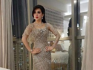 Pernikahan Makin Dekat dan Banjir Doa dari Artis, Syahrini Berikan Love Ungu