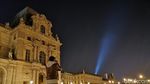 Foto: Berburu Cahaya Magis di Museum Louvre