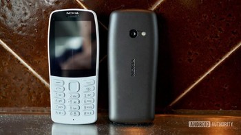 Nokia 210 menjalankan sistem operasi berbasis Java. Pengguna bisa berselancar di internet seperti mengakses browser Opera Mini ataupun aplikasi medsos seperti Facebook dan Twitter. (Foto: Dok. Android Authority)