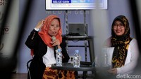 Mantan Komisioner KPU, Chusnul Mariyah menjadi pembicara bersama Dewan Pakar BPN Prabowo-Sandi, Betty Nurbeiti dan Jurubicara BPN Prabowo-Sandi, Pipin Sopian dalam acara diskusi yang diselenggarakan di Media Center Prabowo-Sandi, Jakarta, Senin (25/2/2019).