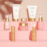 Semua benda yang ada di dalam goodie bag Oscars 2019 adalah barang mewah. Tak terkecuali produk kecantikan dari MZ Skin, brand yang dikenal akan luxury skincare mereka. MZ Skin memberikan sederet produk pada peraih nominasi Academy Awards 2019 yang digelar pada Minggu (24/2/2019) malam di Amerika Serikat di antaranya MZ skin liquid gold, antioxidant serum dan gold-infused, anti-aging eye mask. Foto: Istimewa