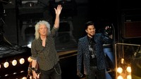 Aksi mereka sukses membuat suasana di ajang tersebut jadi meriah tanpa pembawa acara. Kevin Winter/Getty Images