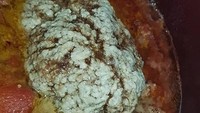 Niatnya ingin membuat saus pasta, tapi netizen yang satu ini justru berhasil menciptakan makanan dengan tampilan menyeramkan, yang menyerupai bagian otak tengah di masak. Foto: Facebook Rate My Plate