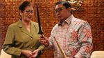 Fadli Zon Beri Keris ke Dubes Kuba di DPR