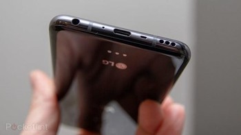 LG V50 mengandalkan prosesor Snapdragon 855 dengan modem Qualcomm X50, yang diklaim menghantarkan kecepatan sampai 20 kali lipat daripada jaringan 4G. Foto: Pocket Lint