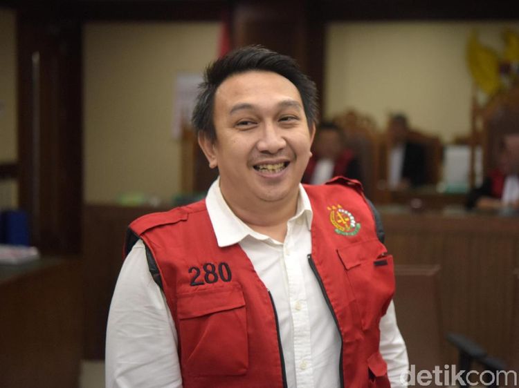 Ingin Lebih Dekat dengan Tuhan, Cita-cita Augie Fantinus Usai Bebas