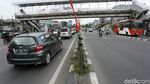 Duh! Pagar Pembatas Jalan KH Abdulah Syafei Rusak