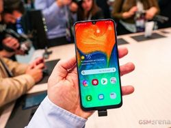 Aksi Galaxy A30 & A50 di Arena MWC 2019