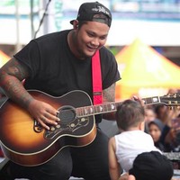 Surat pengakuan Virgoun yang menyebut dirinya memang berselingkuh dengan wanita lain bernama Austina Tenri Ajeng Anisa juga sempat viral. Dalam surat tersebut dirinya mengaku sudah melakukan hubungan asusila selayaknya suami istri dengan selingkuhannya itu dan mengaku siap menerima konsekuensinya. Foto: Instagram