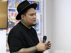 Cerita Virgoun Mualaf, Tersentuh Al-Quran dan Niat Hapus Tato