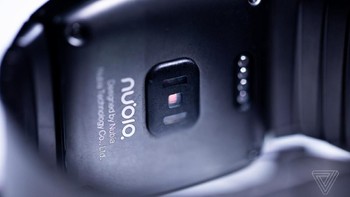 Sensor yang ada di bagian belakang Nubia Alpha. Foto: The Verge