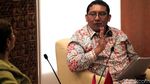 Fadli Zon Beri Keris ke Dubes Kuba di DPR