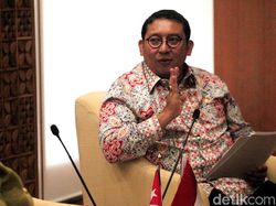 ASN Diminta Kampanye Program Kerja, Fadli: Tjahjo Tahan Diri Lah!