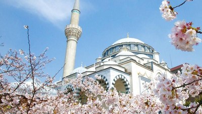 Foto: Masjid Terindah di Jepang Tempat Pernikahan Syahrini