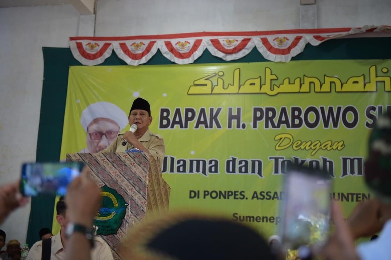 Kesaksian Ulama Madura: Prabowo Tak Marah-marah di Sumenep Kesaksian Ulama Madura: Prabowo Tak Marah-marah di Sumenep