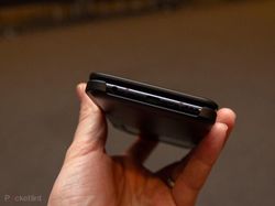 Melihat LG V50, Ponsel 5G dengan Dua Layar