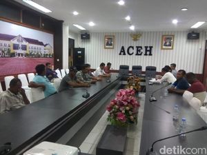 Ini Sosok 11 Eks GAM yang Polisikan Sandiaga-Dahnil