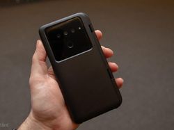 Melihat LG V50, Ponsel 5G dengan Dua Layar