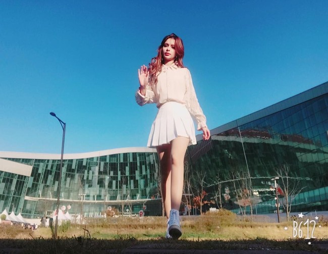 Mantan idol K-Pop berdarah Rusia-Israel ini adalah satu-satunya anggota non Asia dari O My Jewel Foto: Instagram @sonysonny03