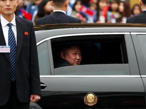 Misteri Asal-usul Mobil Mercedes-Benz Kim Jong Un