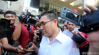 Dia mengaku tak ikut dalam pembahasan DAK Kebumen yang menjerat Taufik. Sukiman juga mengaku tak ada arahan dari Taufik terkait DAK Kebumen.