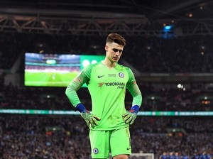 Chelsea Potong Gaji Kepa Seminggu