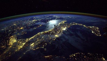 Foto malam Italia, Kroasia, Bosnia, Montenegro, Albania serta Yunani. Foto: Instagram