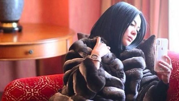 KPI Jabar Atur Pemutaran Musik di TV, Calon Mertua Syahrini yang Supertajir