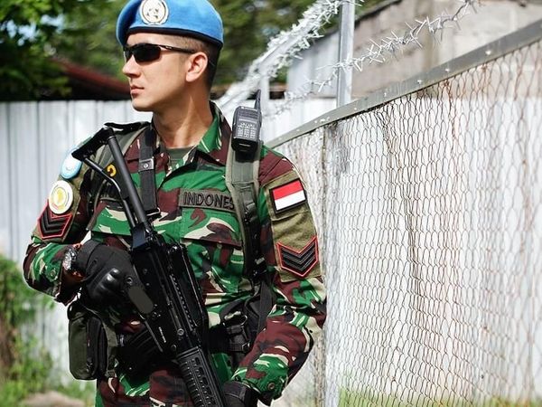 Intip Pose Kulineran Tentara Ganteng Dhuha Al Fatih