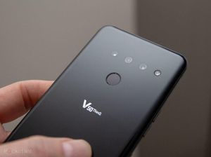 LG Patenkan Ponsel dengan 3 Kamera Selfie
