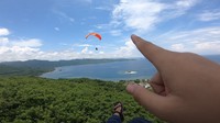 Kamu juga mesti coba nih, main paralayang di Lombok (My Trip My Adventure)