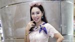 Femmy Permatasari Temani Calon Suami Fitting Jas Puluhan Juta