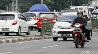 Pagar pembatas tersebut harusnya tersambung.
