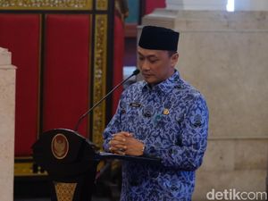 Kemendagri-DPR Tegaskan TKA Pemegang e-KTP Tak Punya Hak Pilih!
