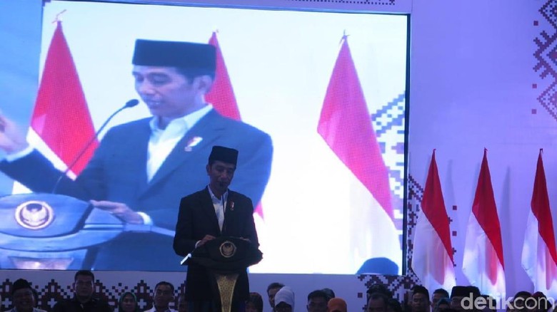 Juara Piala AFF, Timnas U-22 Diundang Jokowi ke Istana Besok Juara Piala AFF, Timnas U-22 Diundang Jokowi ke Istana Besok