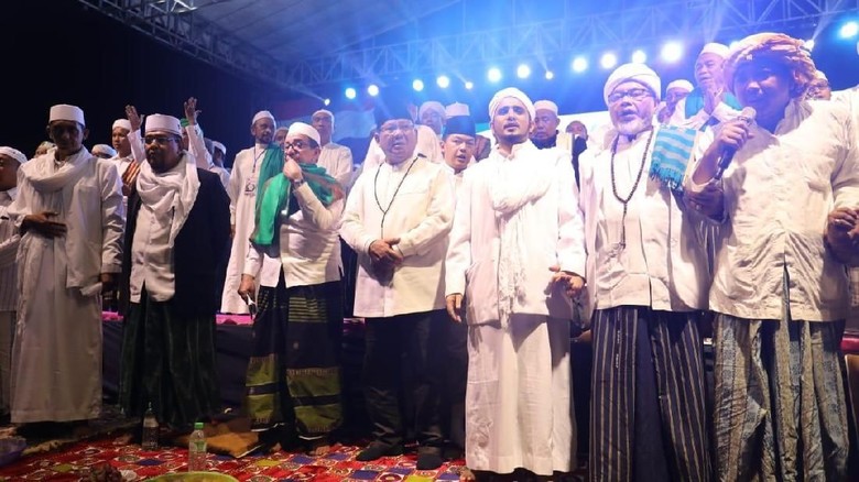Prabowo Tegaskan Janji Jemput Habib Rizieq Pakai Pesawat Sendiri Prabowo Tegaskan Janji Jemput Habib Rizieq Pakai Pesawat Sendiri